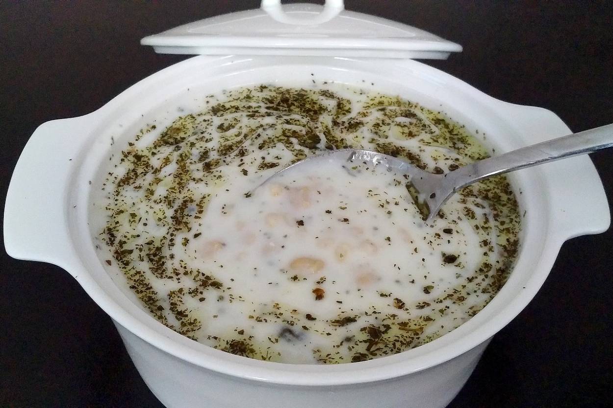 Ayran Aşı Çorbası Tarifi